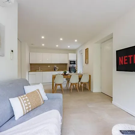 Le Rivera - Clim - Parking - Netflix - Nestor & Margot *